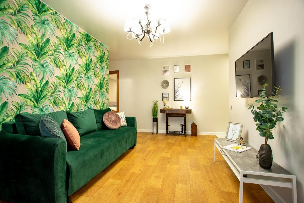 Luxury Apartment With 2 Bedrooms In The City Center 니콜라예프 외부 사진