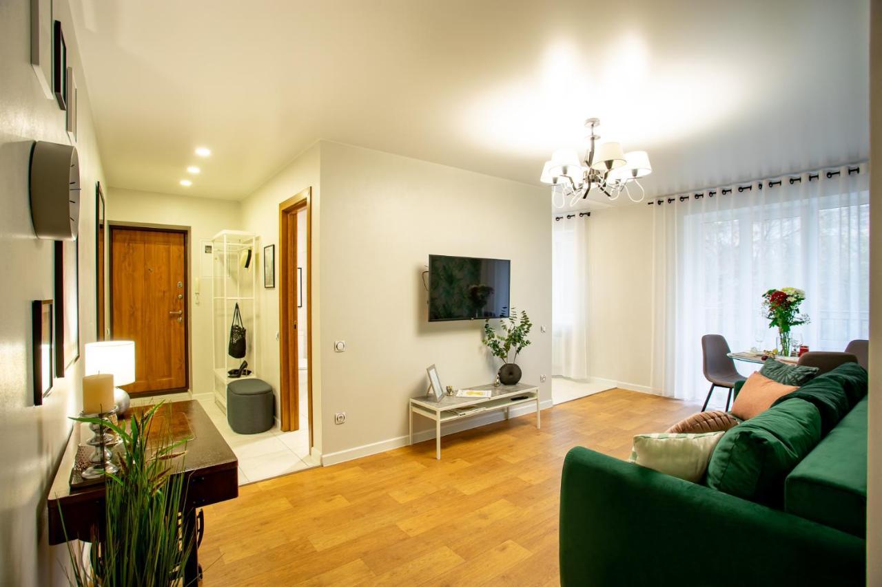 Luxury Apartment With 2 Bedrooms In The City Center 니콜라예프 외부 사진