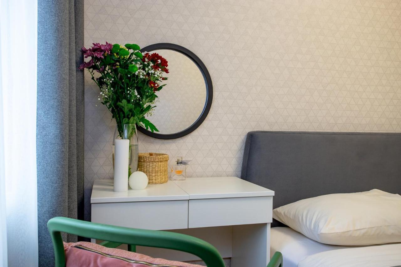 Luxury Apartment With 2 Bedrooms In The City Center 니콜라예프 외부 사진