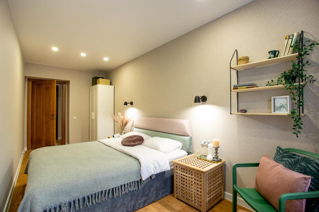 Luxury Apartment With 2 Bedrooms In The City Center 니콜라예프 외부 사진